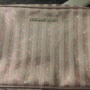 Victoria's Secret make up bag-NWT